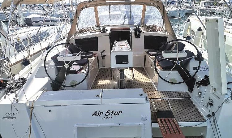 Dufour 430 GL