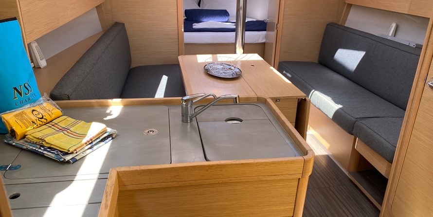 Dufour 360 Grand Large