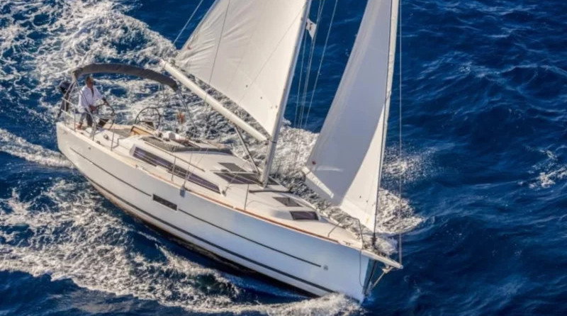 Dufour 360 Grand Large