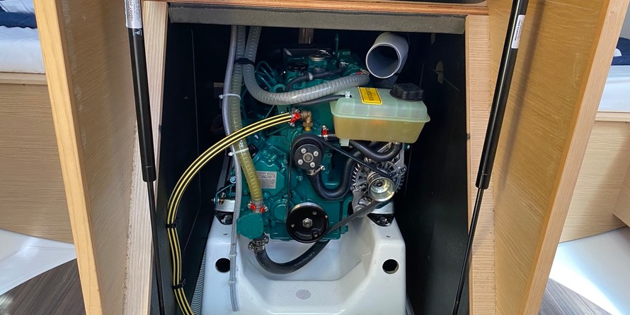 Dufour 360 Grand Large