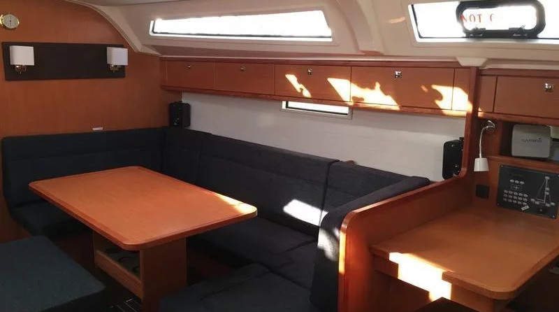 Bavaria Cruiser 41 - 3 cab.