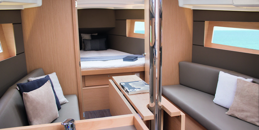 Beneteau Oceanis 35.1