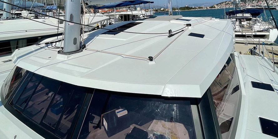 Fountaine Pajot Astrea 42