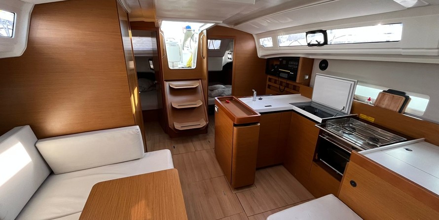 Jeanneau Sun Odyssey 410