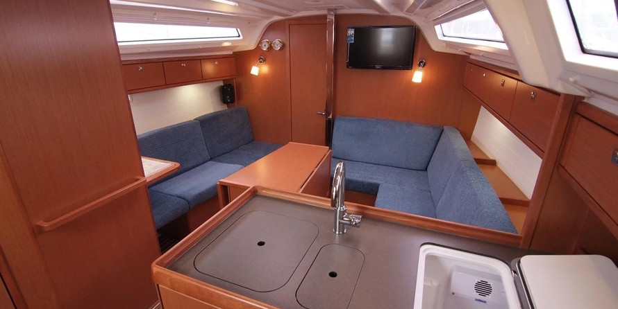 Bavaria 37 Cruiser