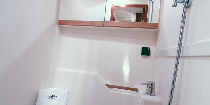 Hanse 505 - 5 + 1 cab.