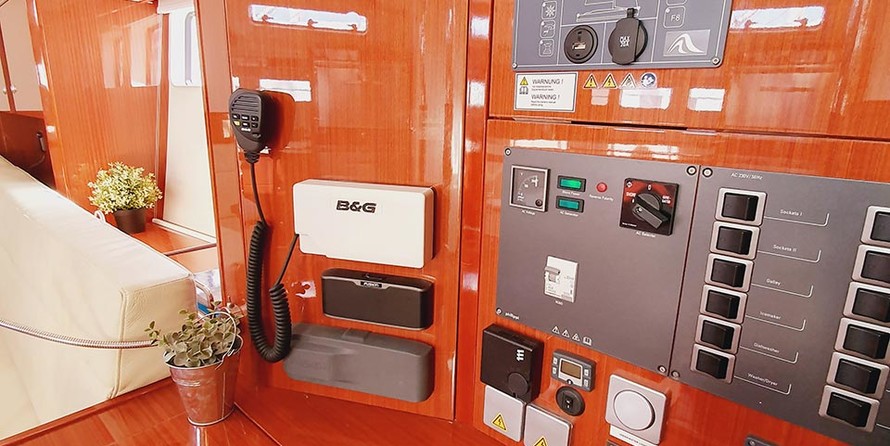 Hanse 505 - 5 + 1 cab.