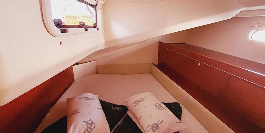 Hanse 505 - 5 + 1 cab.