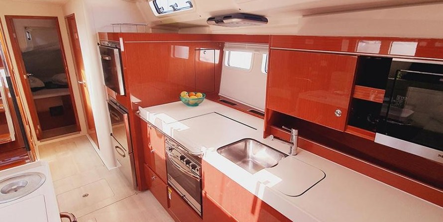 Hanse 505 - 5 + 1 cab.