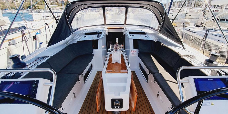 Hanse 505 - 5 + 1 cab.