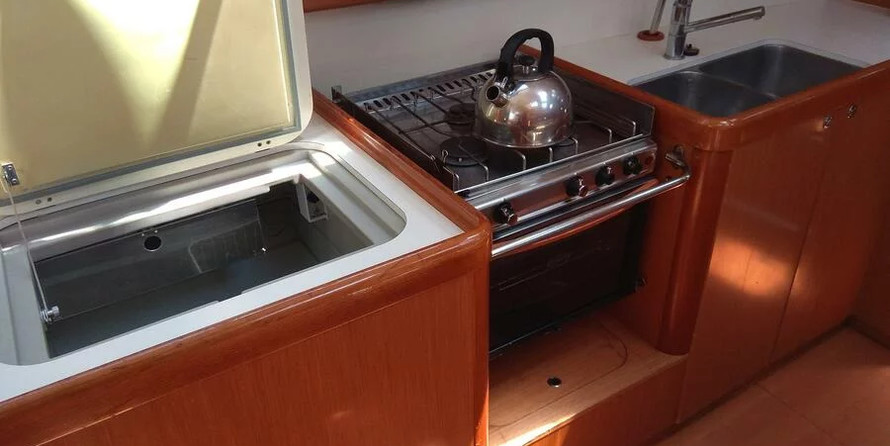 Beneteau Oceanis 46