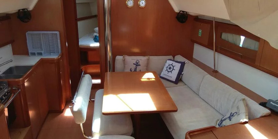 Beneteau Oceanis 46