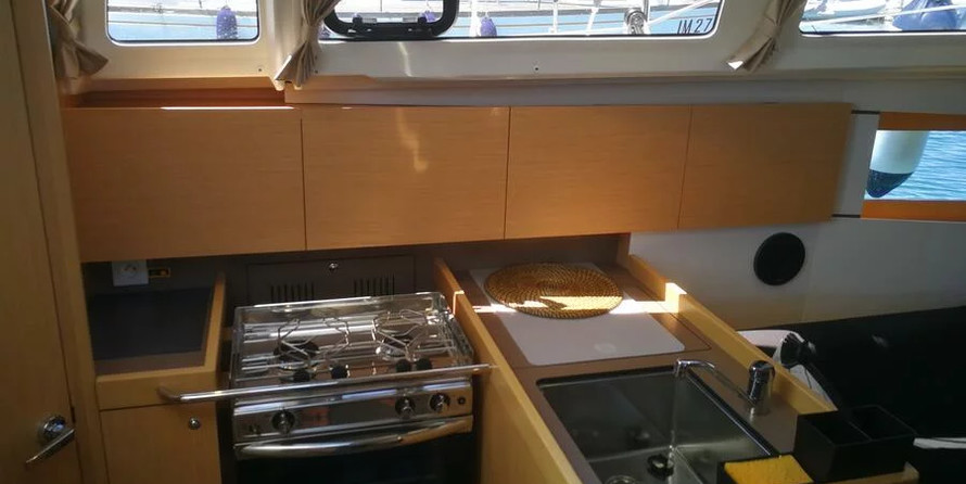 Beneteau Oceanis 35.1