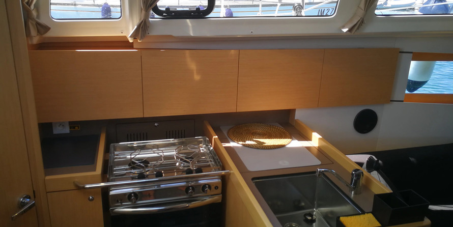 Beneteau Oceanis 35.1