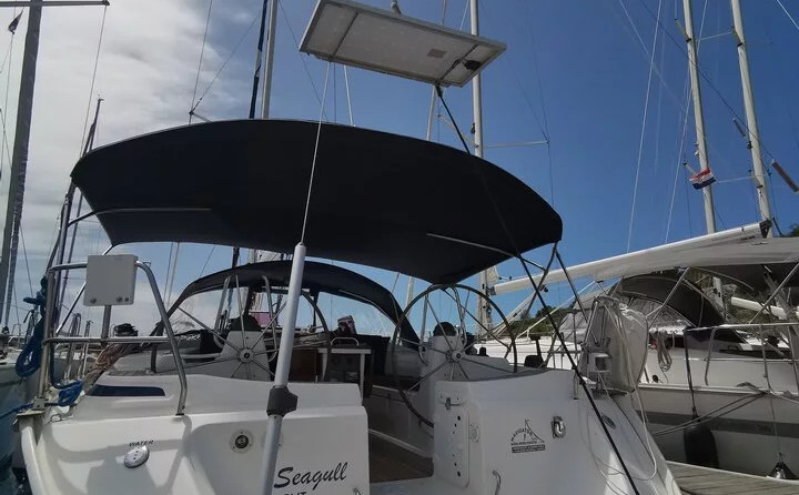 Bavaria 44