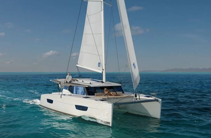 Fountaine Pajot Lucia 40