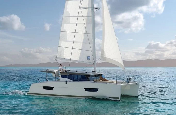 Fountaine Pajot Lucia 40