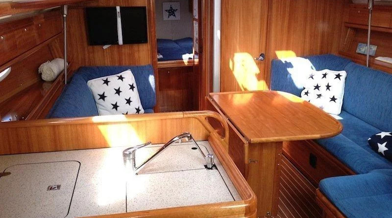 Bavaria 38 Cruiser