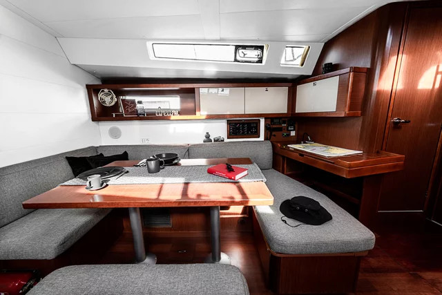 Oceanis 45