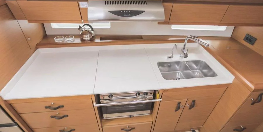 Jeanneau 54 - 6 cab.