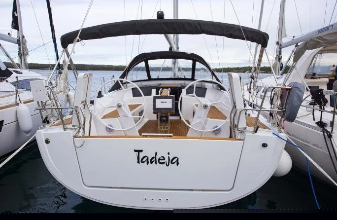 Hanse 388
