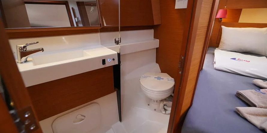 Jeanneau Sun Odyssey 410