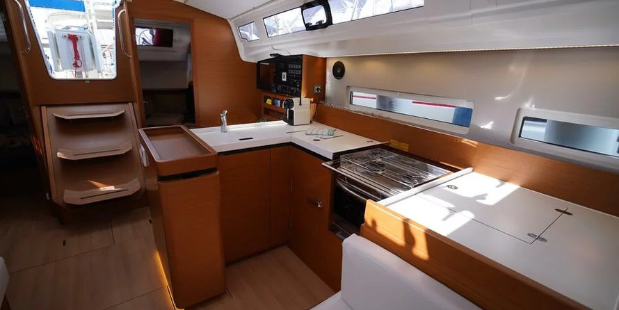 Jeanneau Sun Odyssey 410