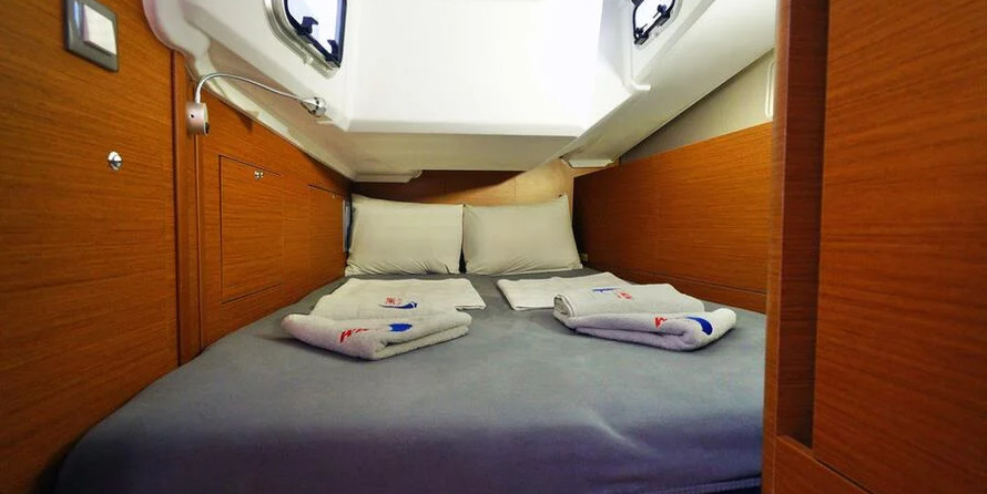 Jeanneau Sun Odyssey 410