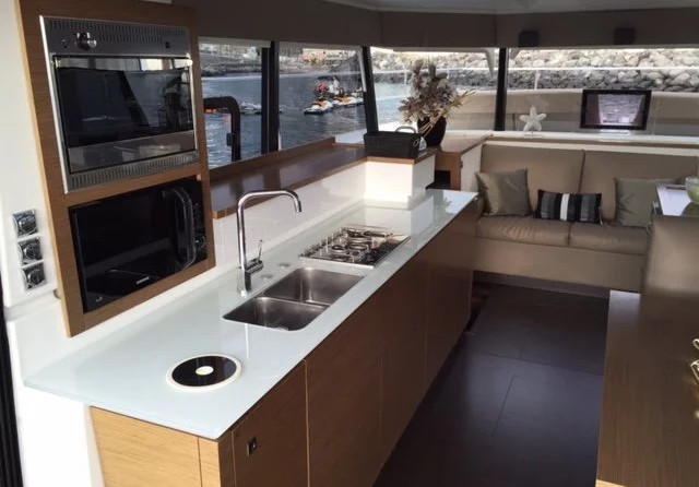 Fountaine Pajot MY 37