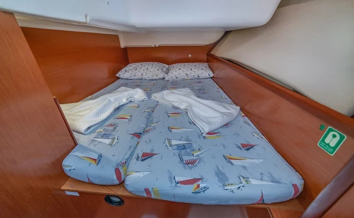 Oceanis 40