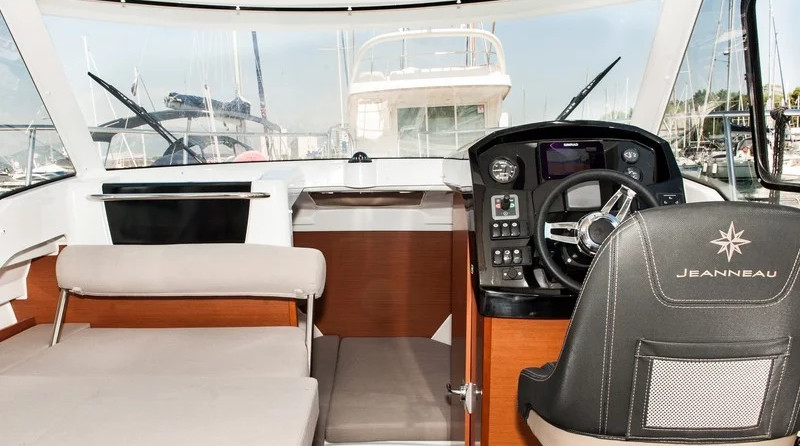 Jeanneau Merry Fisher 795