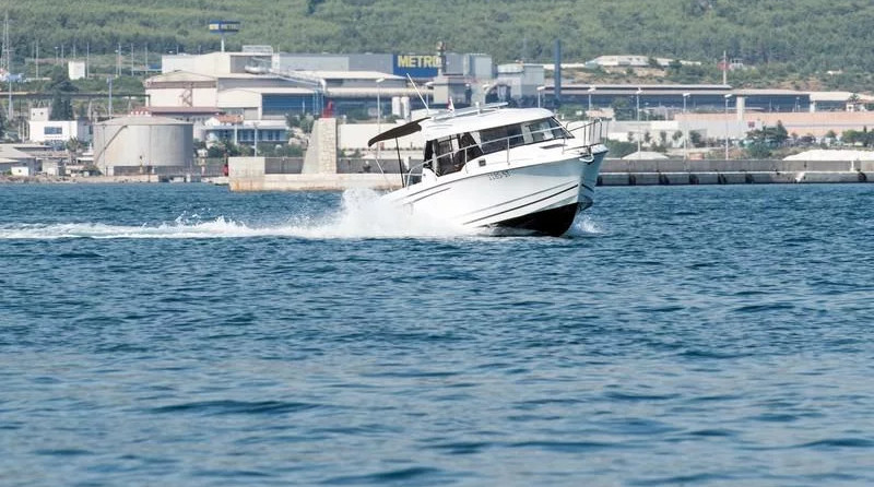 Jeanneau Merry Fisher 795