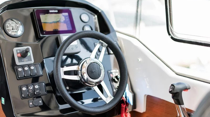 Jeanneau Merry Fisher 795