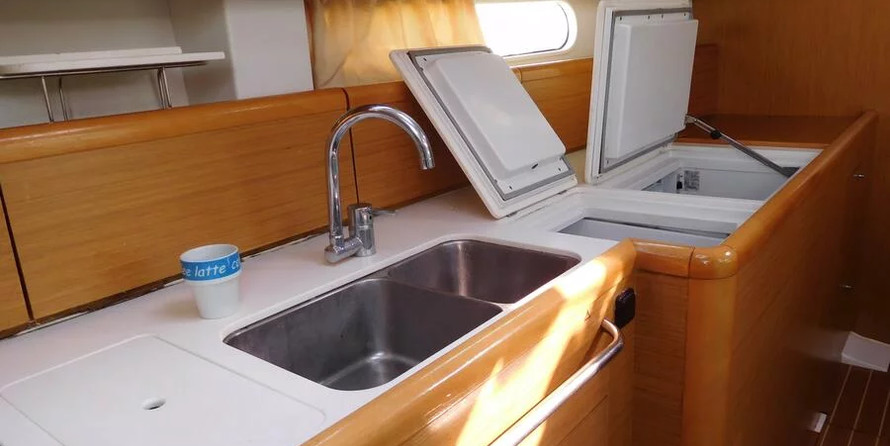 Jeanneau Sun Odyssey 44i