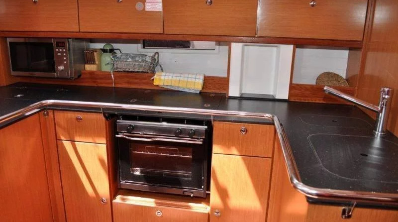 Bavaria Cruiser 50