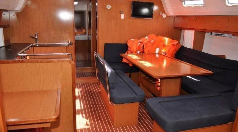 Bavaria Cruiser 50