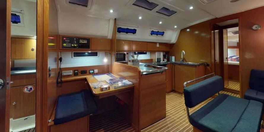Bavaria Cruiser 50