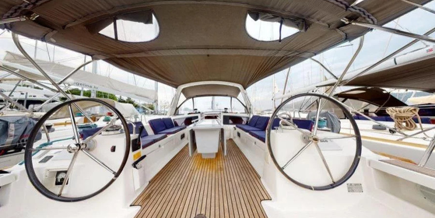 Oceanis 48-5