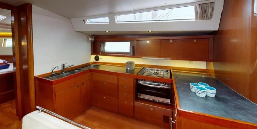 Oceanis 48-5