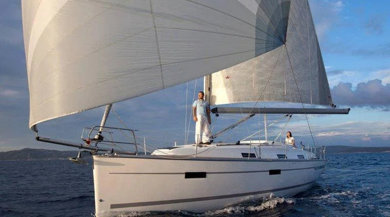 Bavaria Cruiser 36