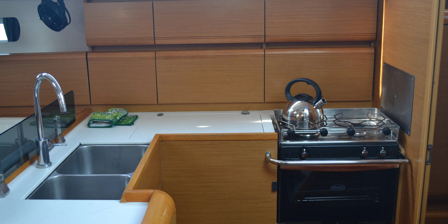 Sun Odyssey 439