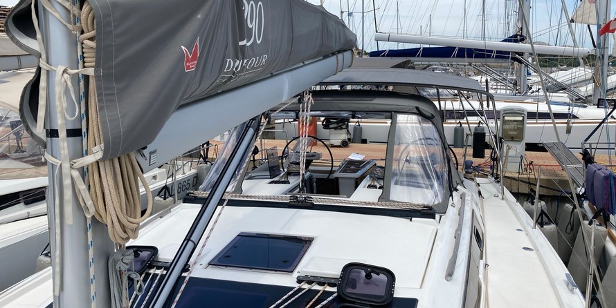 Dufour 390 Grand Large