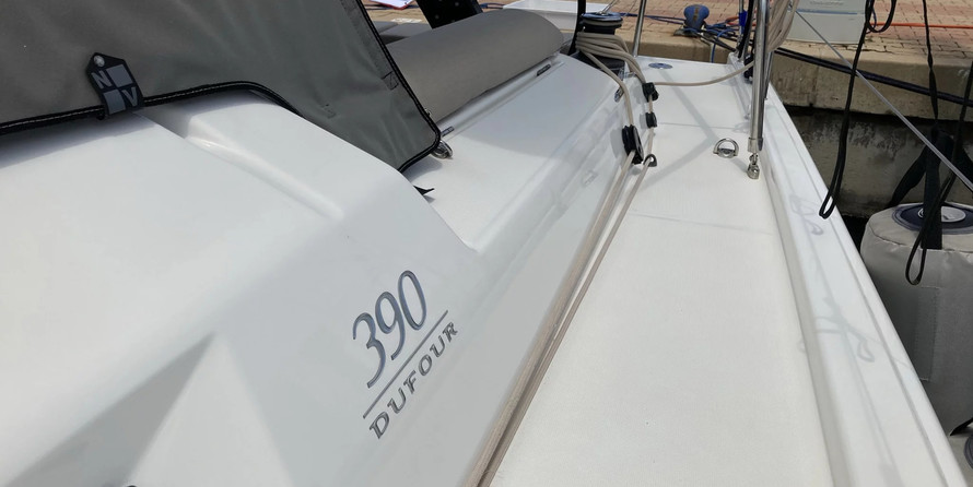 Dufour 390 Grand Large