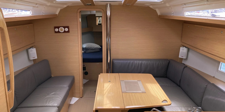 Dufour 390 Grand Large