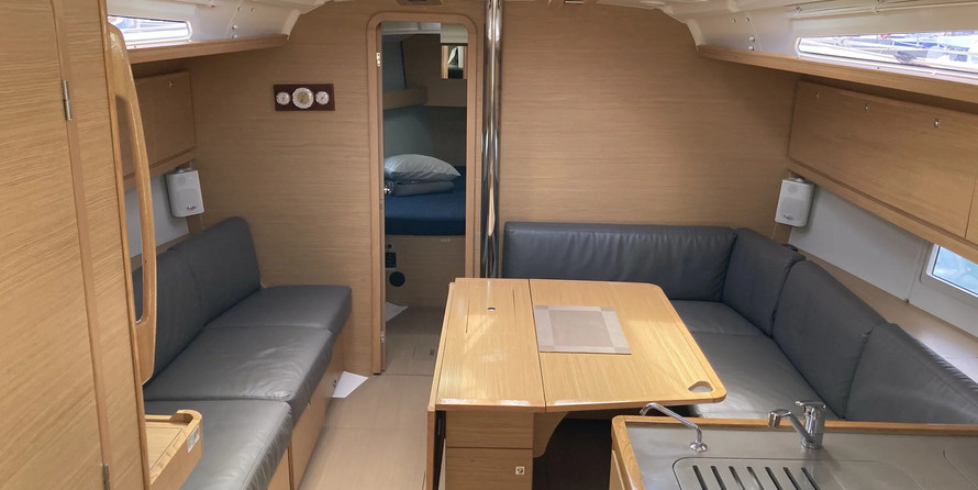 Dufour 390 Grand Large