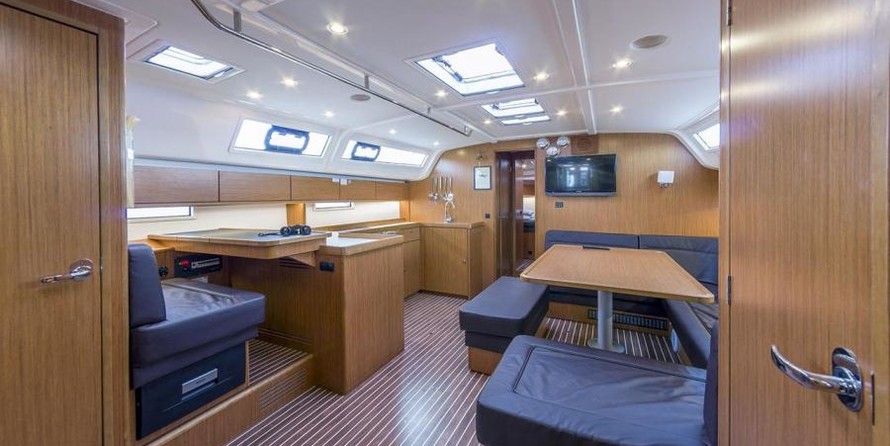 Bavaria Cruiser 51