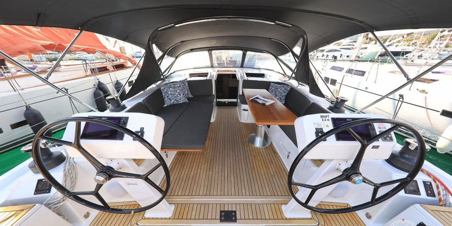 Hanse 508