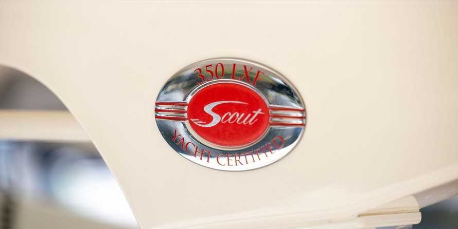 Scout Boats 350 LXF