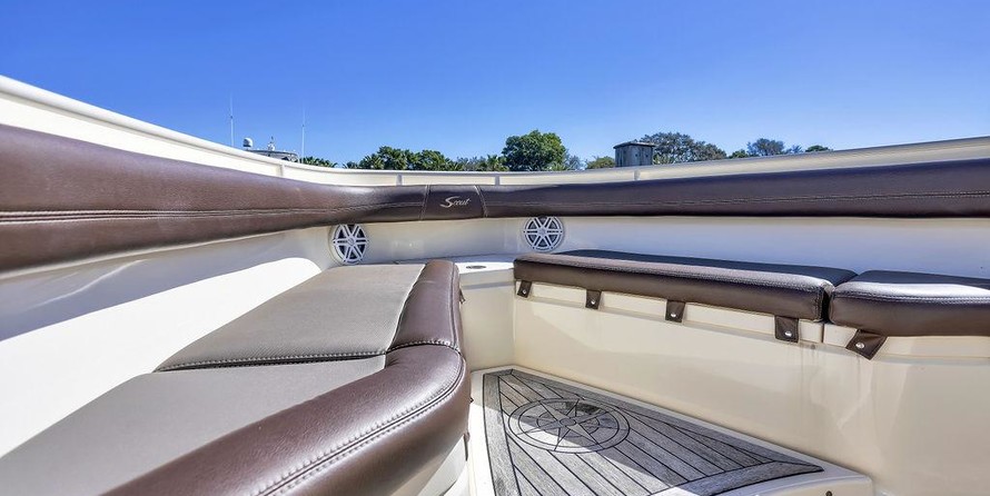 Scout Boats 350 LXF