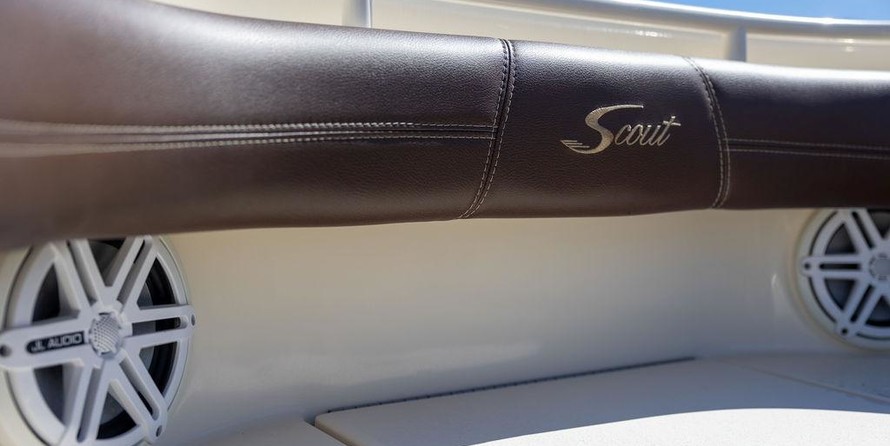 Scout Boats 350 LXF